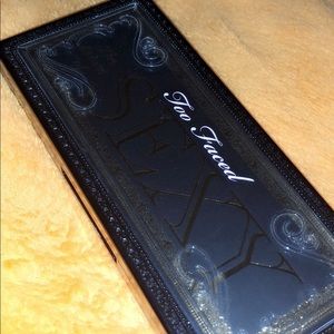 Too Faced Eyeshadow Palette